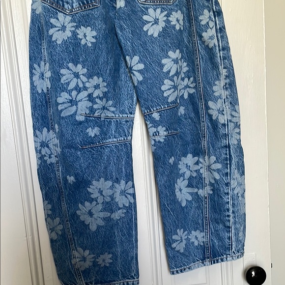 Good Luck Mid Rise Barrel - Picture 10 of 17